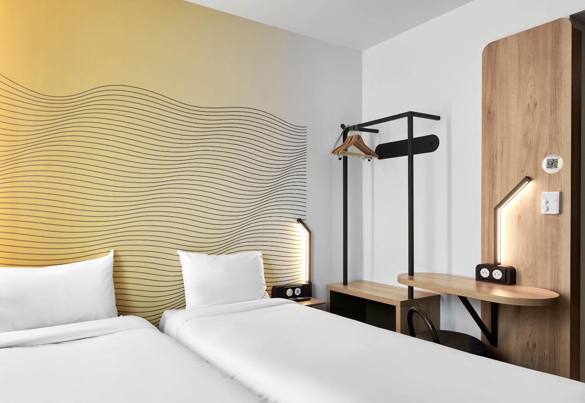 B&B Hotel Igny Palaiseau Kültér fotó